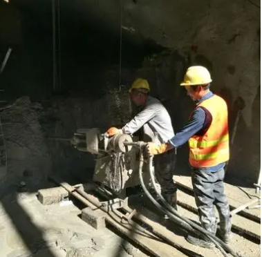 壶关水下抗分散灌浆料特点 水下不分散注浆料介绍